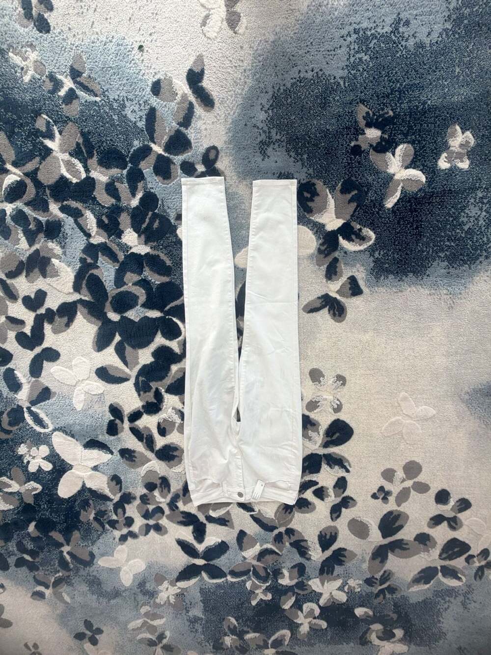 SO Amanda High Rise Jegging Size 8 Vintage White
